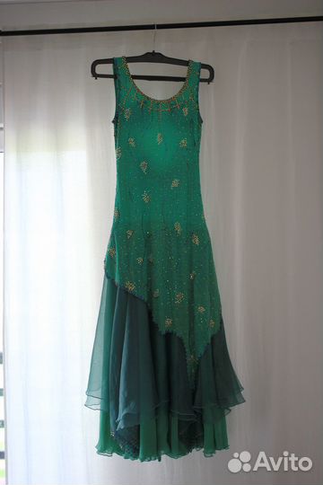 Платье для бальных танцев стандарт