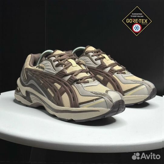 Кроссовки зимние Asics Gel-Preleus brown and begie