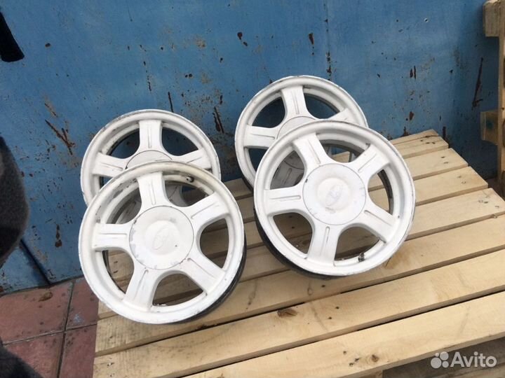 Литые диски Статусы R14