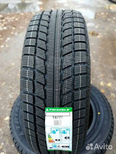 Triangle TR777 225/60 R17 99H