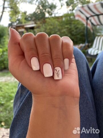 Маникюр-педикюр