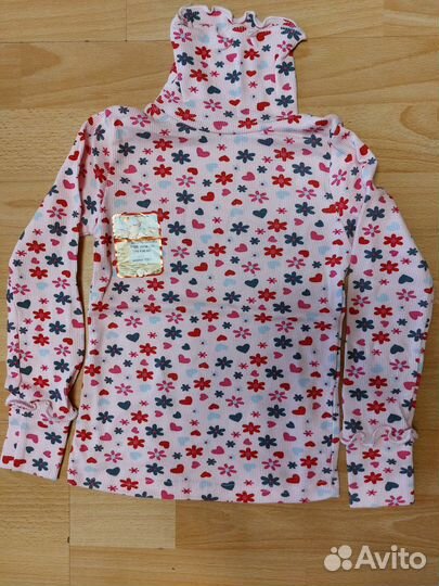 Продам одежду для девочки новую