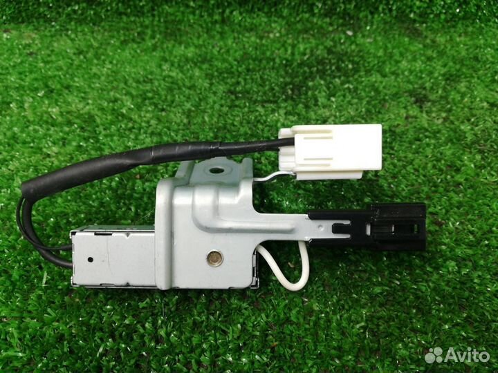 Усилитель антенны Lexus CT 86300-76070