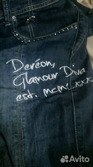 Джинсовый комбинезон Dereon от бренда Бейонсе