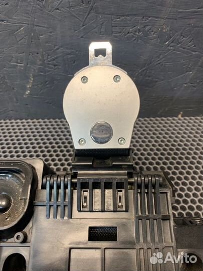 Ремень безопасности левый Mercedes-Benz Sl500