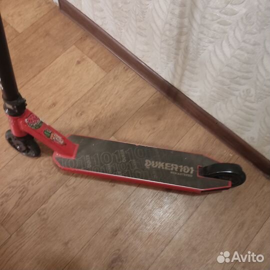 Трюковой самокат