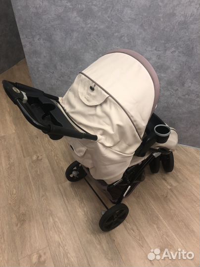 Прогулочная коляска Geoby