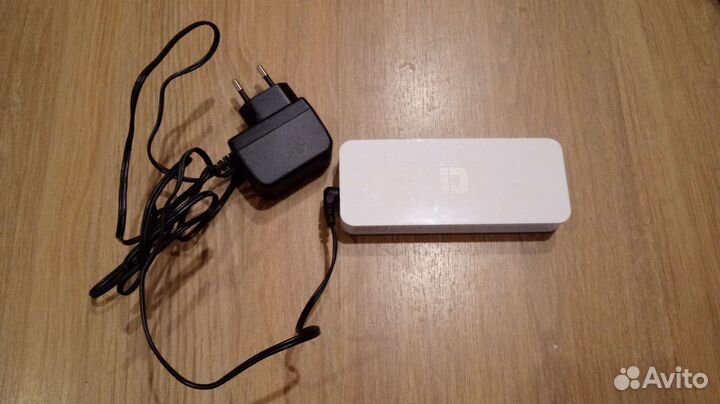 Коммутатор d-link des-1008c и des-1005a