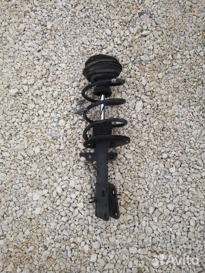 Амортизатор передний левый Renault Laguna 2