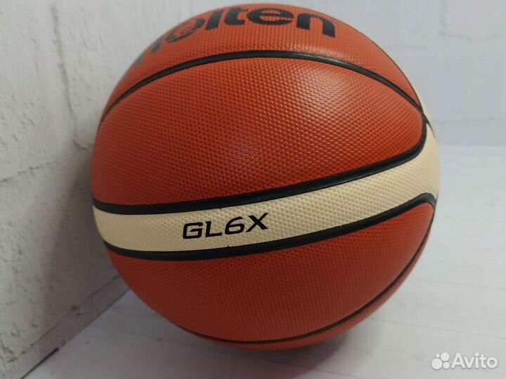 Баскетбольный мяч