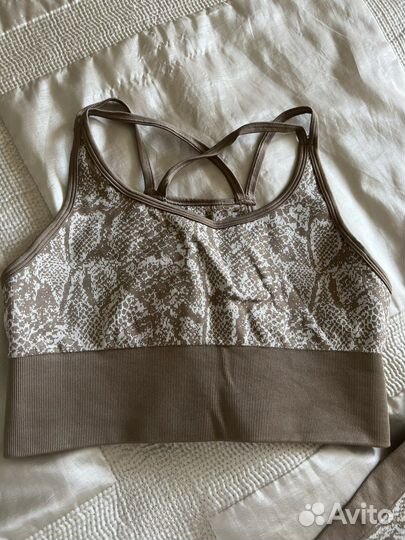 Костюм женский для фитнеса