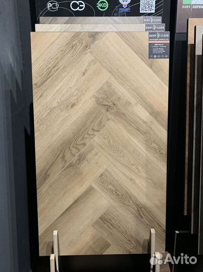 Напольные покрытия. Ламинат. Широкий ассортимент