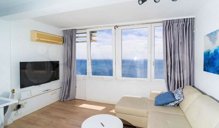 Квартира-студия, 30 м², 3/3 эт.