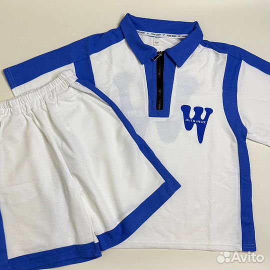 Спортивный костюм с шортами