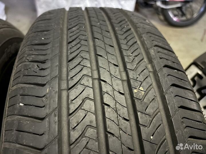 Maxxis Bravo HP-M3 235/65 R17