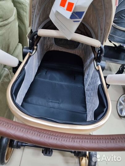 Коляска 2 в 1,люкс мом 608