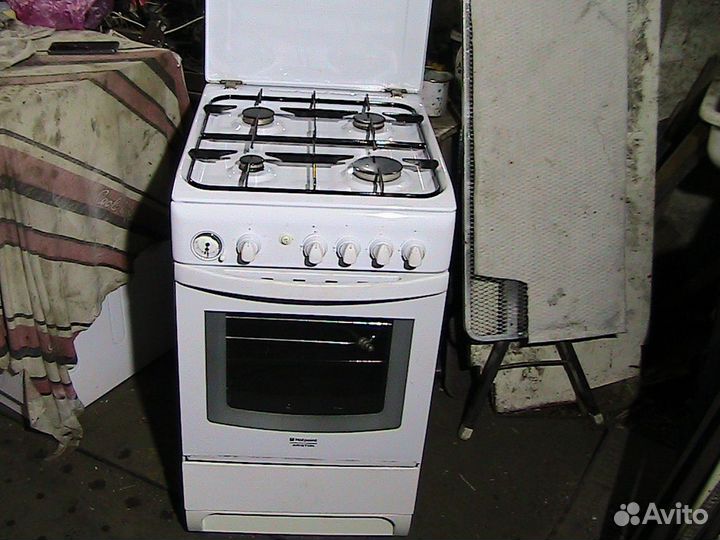 Газовая плита Аристон