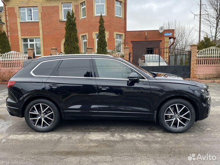 Volkswagen Touareg 3.0 AT, 2018, 143 258 км