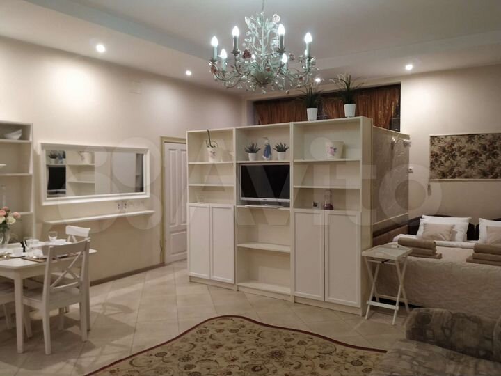 Квартира-студия, 55 м², 1/3 эт.