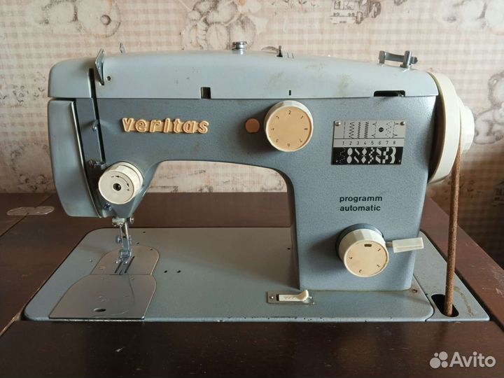 Швейная машина Veritas