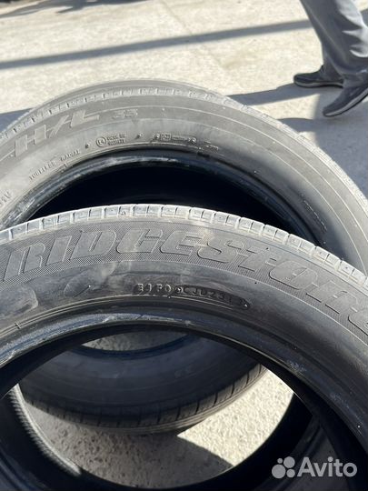 Bridgestone Dueler H/L 33 235/55 R19