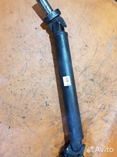 Кардан 37100-21110 на Toyota Avensis AZT255 1AZ-FS