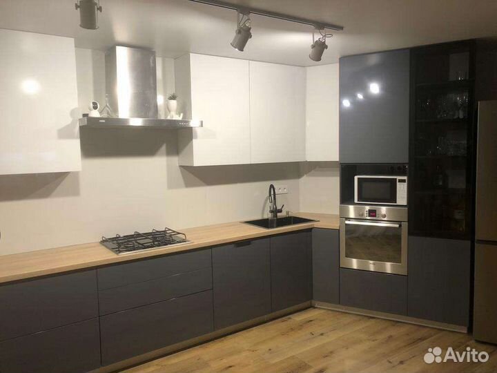 Кухня без ручек