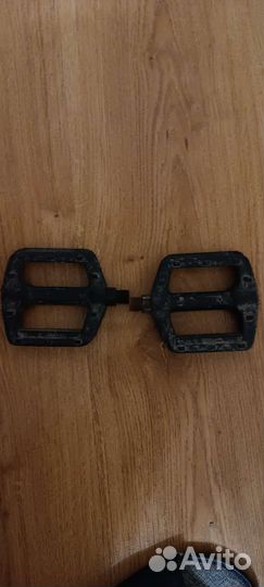 Педали для велосипеда