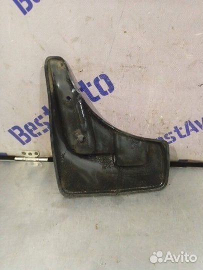 Брызговик задний правый Chevrolet Cruze 1 2013