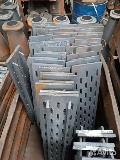 Колосники чугунные. Кронштейн шлакоснимателя