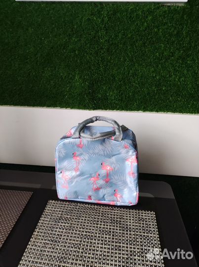 Термосумка держит температуру