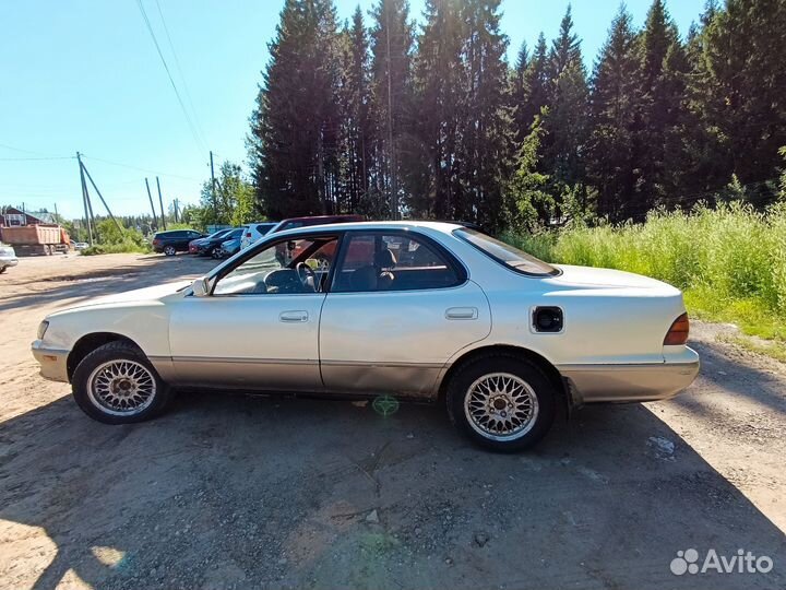 Toyota Vista 2.0 AT, 1991, 354 000 км