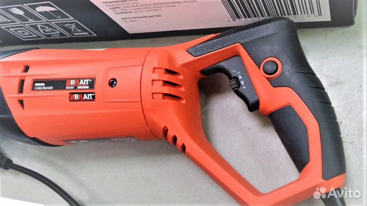 Пила сабельная Brait BRS900