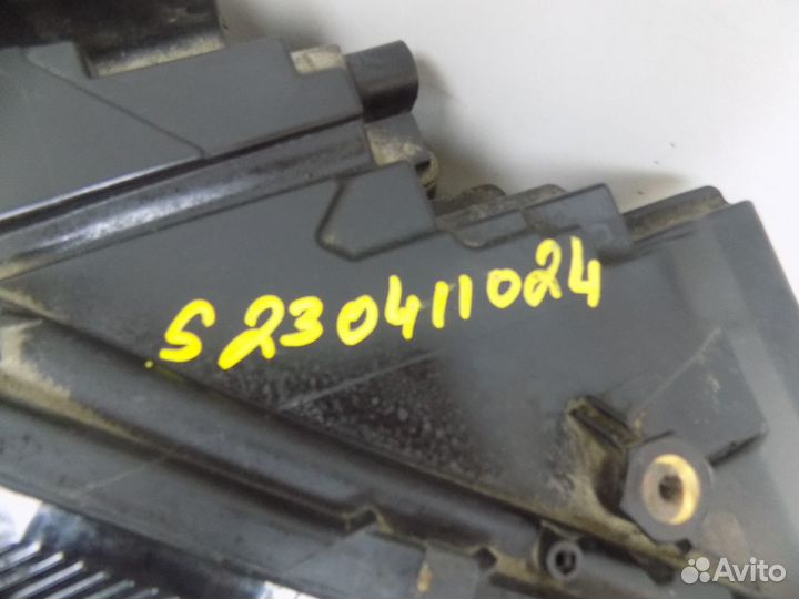 Фара левая Skoda Octavia