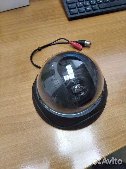 Цветная купольная камера HikVision