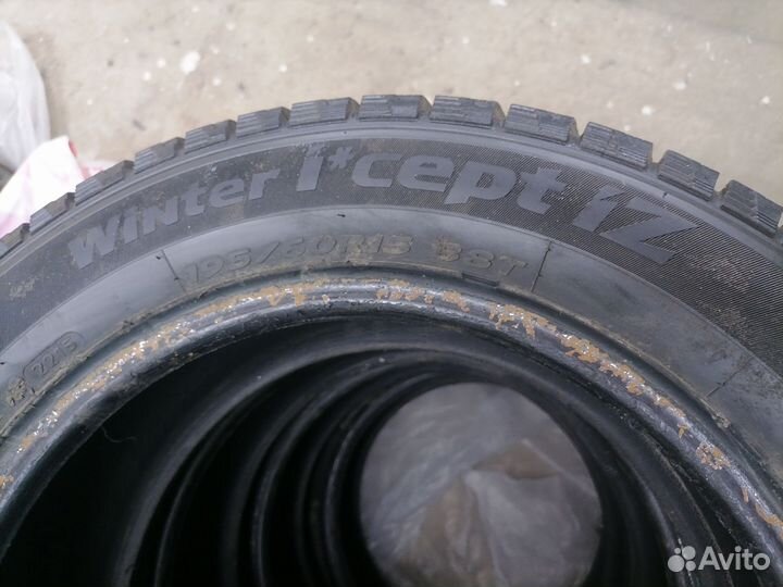 Hankook Winter I'Cept IZ W606 195/60 R15 81