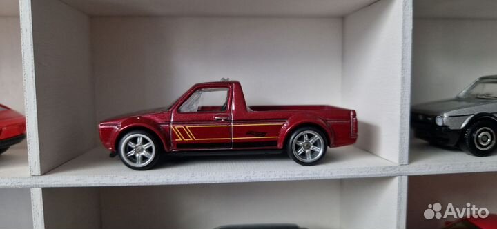 Колёса на резине для машинок масштаба 1:64