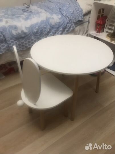 Детский стол и стул