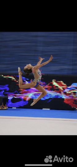 Аренда Купальник для художественной гимнастики 122
