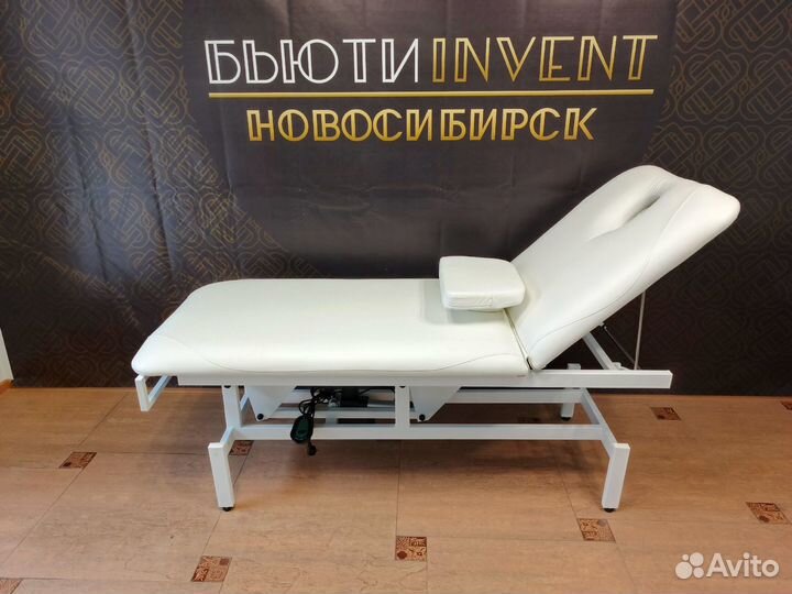 Кушетка MassMaster с электроприводом белая