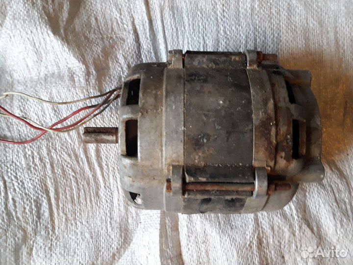 Двигатель для стиральной машинки СССР