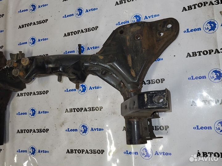 Подрамник передний Mazda familia BJ