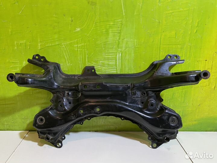 Подрамник передний Toyota RAV4 Corolla E15