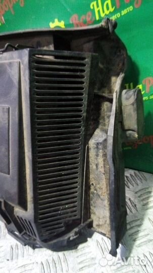 Корпус салонного фильтра правый Bmw E39 2.5