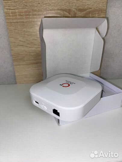 Мобильный Wi-Fi роутер olax MT30