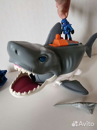 Акула imaginext. Игрушки имаджинекст