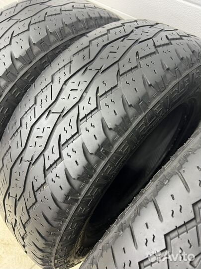 Toyo Open Country A/T Plus 235/65 R17