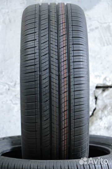 Nexen N'Priz 4S 215/55 R17 94V
