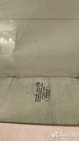 Стекло заднее правое Ford Focus CB8 1.6L duratec