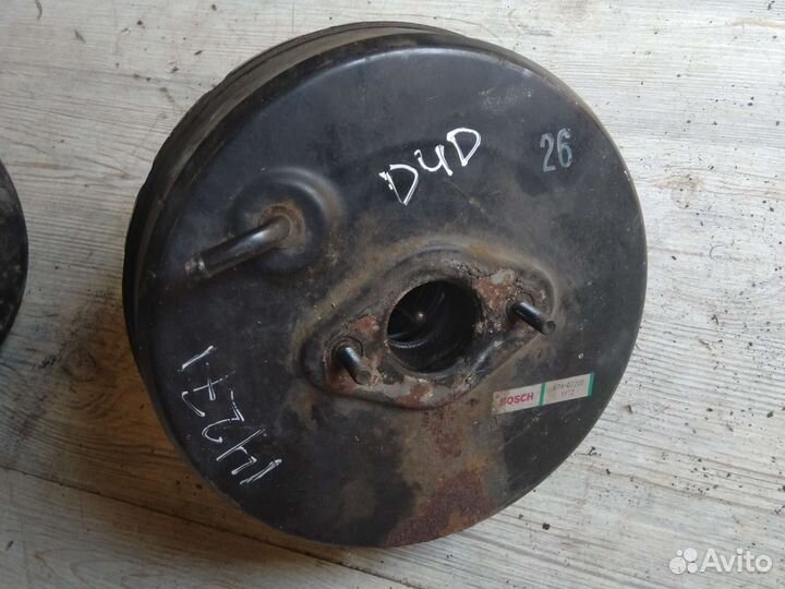 Вакуум Toyota Corolla Е120 / Geely Emgrand Ec7